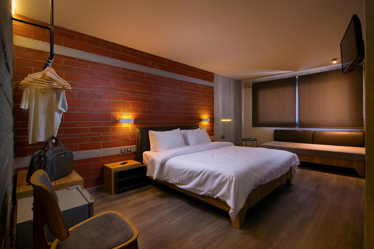 Urban Donkey Apartment Солун Екстериор снимка